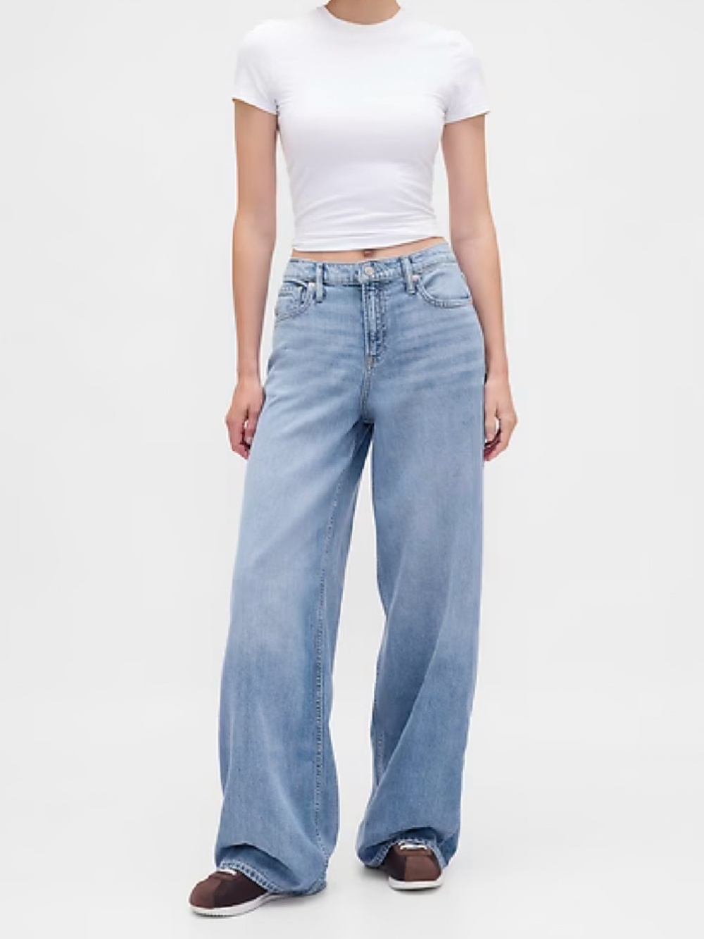 NWT GAP Mid Rise UltraSoft Baggy Jeans, Light Indigo Wash, Size 26/2P